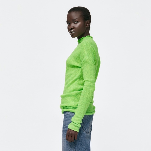 NWT Zara Neon Green Asymmetric Mock Neck Knit Sweater High Neck Top Medium - Picture 7 of 14